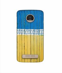 Amazon Brand - Solimo Designer Wooden Pattern 3D Printed Hard Back Case Mobile Cover for Motorola Moto Z Play