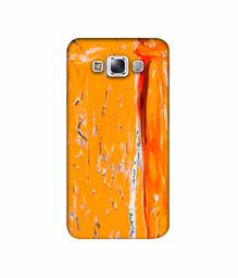 Amazon Brand - Solimo Designer Gold Yellow Paint 3D Printed Hard Back Case Mobile Cover for Samsung Galaxy E7