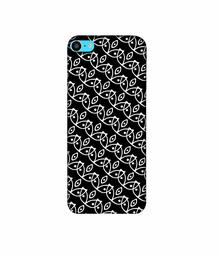 Amazon Brand - Solimo Designer White Pattern 3D Printed Hard Back Case Mobile Cover for Apple iPod Touch 6th Generation