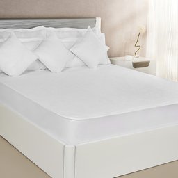 Amazon Brand - Solimo Amazon Brand  Waterproof Mattress Protector King Size (White, 72X78 Inches)