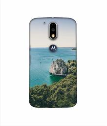 Amazon Brand - Solimo Designer Sea View 3D Printed Hard Back Case Mobile Cover for Motorola Moto G4 Plus (with Logo Cut)