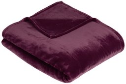 AmazonBasics - Cuddly Blanket, Made of Velvety Plush, 229 x 274cm - Eggplant