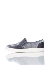 RED WAGON Girls' Embellished Slip On Skate Shoe Low-Top Sneakers, Grey, 8 Small