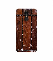 Amazon Brand - Solimo Designer Wood with Snow 3D Printed Hard Back Case Mobile Cover for LG Q7