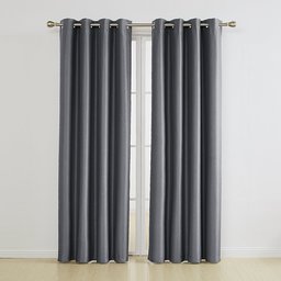 UMI. Essentials Tende Oscuranti Termiche Isolanti Tende Coprenti Elegante con Occhielli per Casa Moderne 140x240 CM 2 Pannelli Grigio Scuro