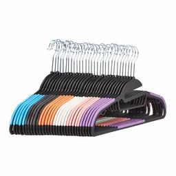 AmazonBasics - Perchas de plástico antideslizantes para ahorrar espacio con 10 pinzas de dedo, 6 colores, 30 unidades