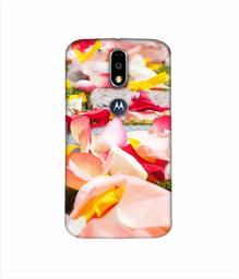 Amazon Brand - Solimo Designer Rose Petals 3D Printed Hard Back Case Mobile Cover for Motorola Moto G4 Plus (with Logo Cut)