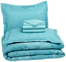 AmazonBasics 7-Piece Bed-in-A-Bag