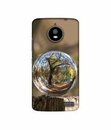 Amazon Brand - Solimo Designer Water Drop 3D Printed Hard Back Case Mobile Cover for Motorola Moto E4