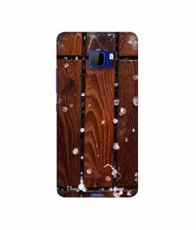 Amazon Brand - Solimo Designer Wood with Snow 3D Printed Hard Back Case Mobile Cover for HTC U Ultra