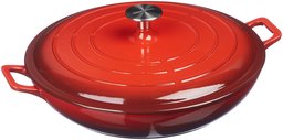 AmazonBasics Enameled Cast Iron Covered Casserole Skillet, 3.3-Quart, Red