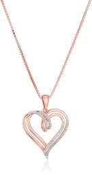 Collana con ciondolo a doppio cuore in argento Sterling (1/10 cttw)