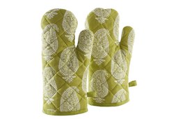 Amazon Brand - Solimo 100% Cotton Padded Oven Gloves, Paisley (Pack of 2, Green)