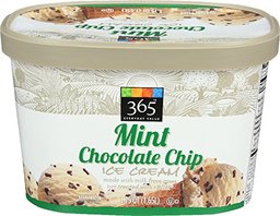 365 EVERYDAY VALUE Mint Chip Ice Cream, 1.75 QT