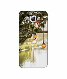 Amazon Brand - Solimo Designer Hanging Lights 3D Printed Hard Back Case Mobile Cover for Samsung Galaxy E7