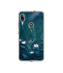 Amazon Brand - Solimo Designer White Flower UV Printed Soft Back Case Mobile Cover for Motorola Moto E6s