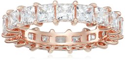 Amazon CollectionRose Gold-Plated Sterling Silver Swarovski Zirconia Princess All-Around Ring, Size 7