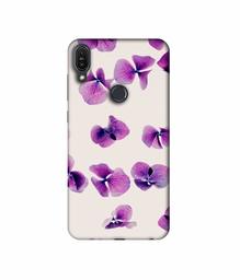 Amazon Brand - Solimo Designer Lily Petal 3D Printed Hard Back Case Mobile Cover for Asus Zenfone Max Pro M1 ZB601KL