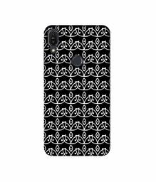 Amazon Brand - Solimo Designer White Flowers Pattern 3D Printed Hard Back Case Mobile Cover for Asus Zenfone Max Pro M1 ZB601KL