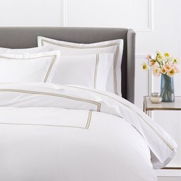 Pinzon 400-Thread-Count Hotel Stitch Duvet Cover