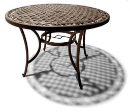 Strathwood Bainbridge Cast Aluminum Round Table