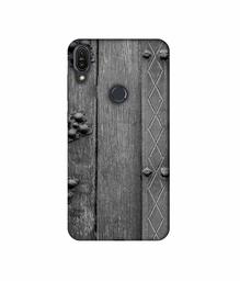 Amazon Brand - Solimo Designer Old Time Gate 3D Printed Hard Back Case Mobile Cover for Asus Zenfone Max Pro M1 ZB601KL