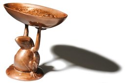 Strathwood Bronze-Finish Frog Bird Bath