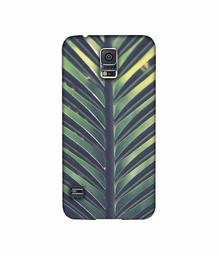 Amazon Brand - Solimo Designer Leaf Texture 3D Printed Hard Back Case Mobile Cover for Samsung Galaxy S5 i9600