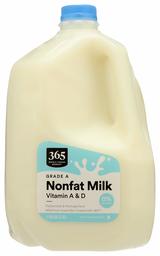 365 Whole Foods Market, Grade A Nonfat Milk, 128 Fl Oz (Packaging May Vary)